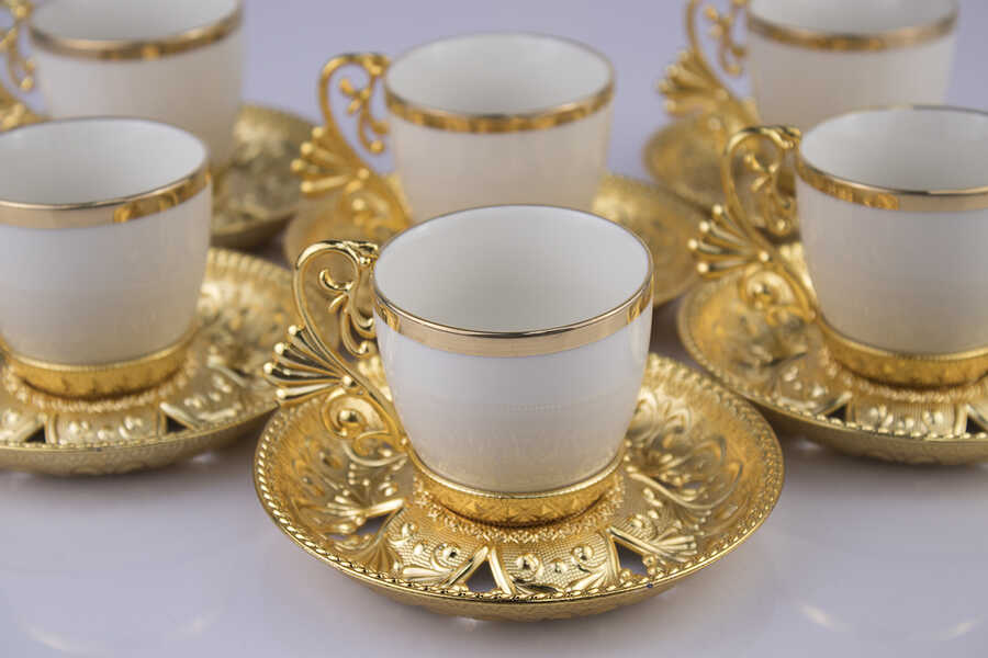 Busem 6 Kisilik Beyaz Gold Kahve Fincan Seti Karton Kutulu